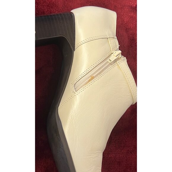 AJ Valenci Women White Leather Ankle Boot Size 8.5W flaw Comfortable Chunky Heel - Picture 11 of 16
